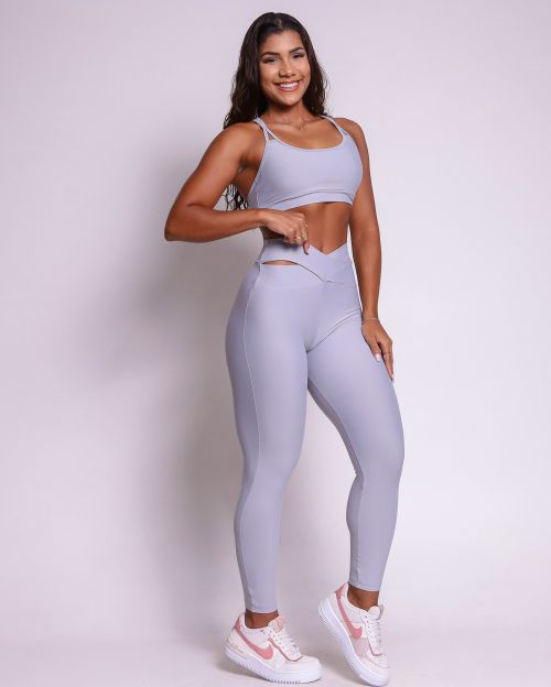 Conjunto Cal�a Legging B�sica C�s Cruzado Light + Top Lu