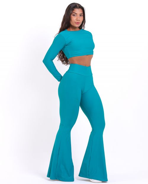 Conjunto Calça Flare Light + Top Maria