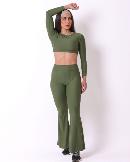 Conjunto Calça Flare Light + Top Maria