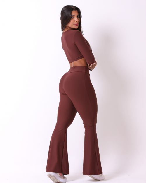 Conjunto Calça Flare Light + Top Maria