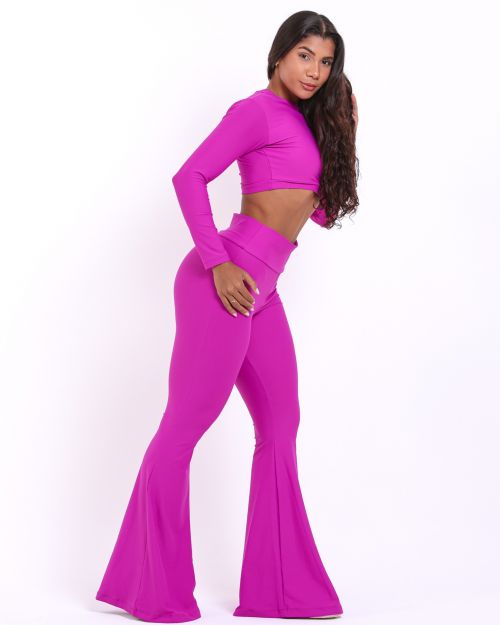 Conjunto Calça Flare Light + Top Maria