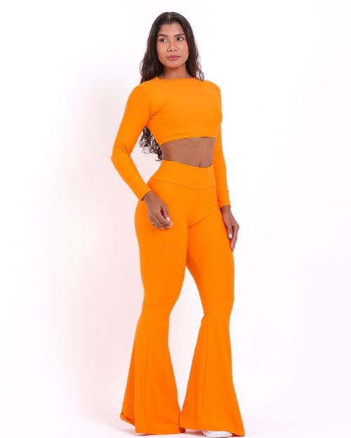 Conjunto Calça Flare Light + Top Maria