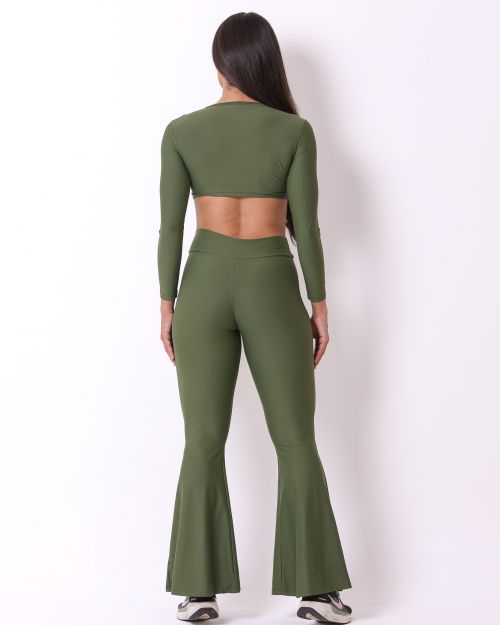 Conjunto Calça Flare Light + Top Maria