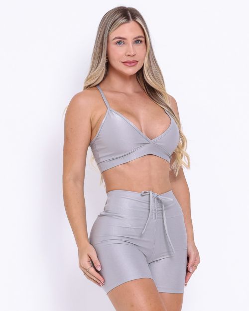 Conjunto Short Empina Compressão + Top Vi