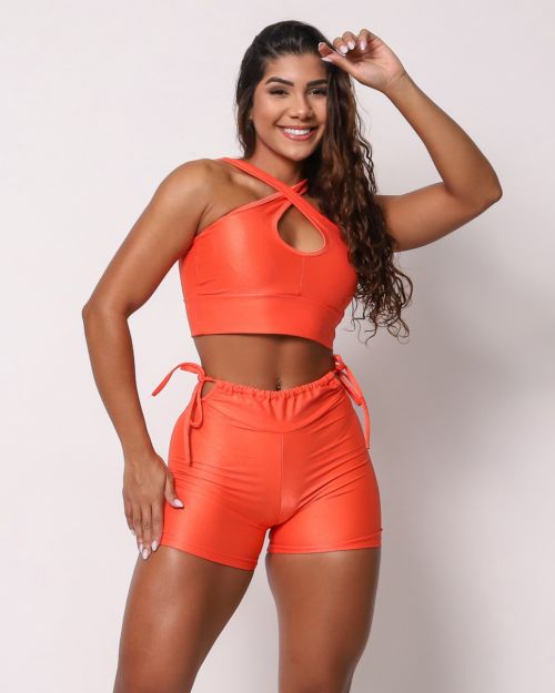 Conjunto Short Empina Ajuste Compressão + Top Cruzado