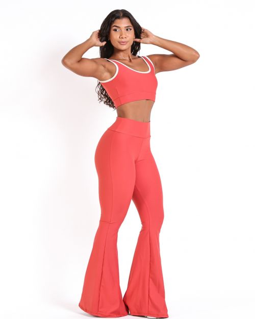 Conjunto Calça Flare Light + Top Scandal