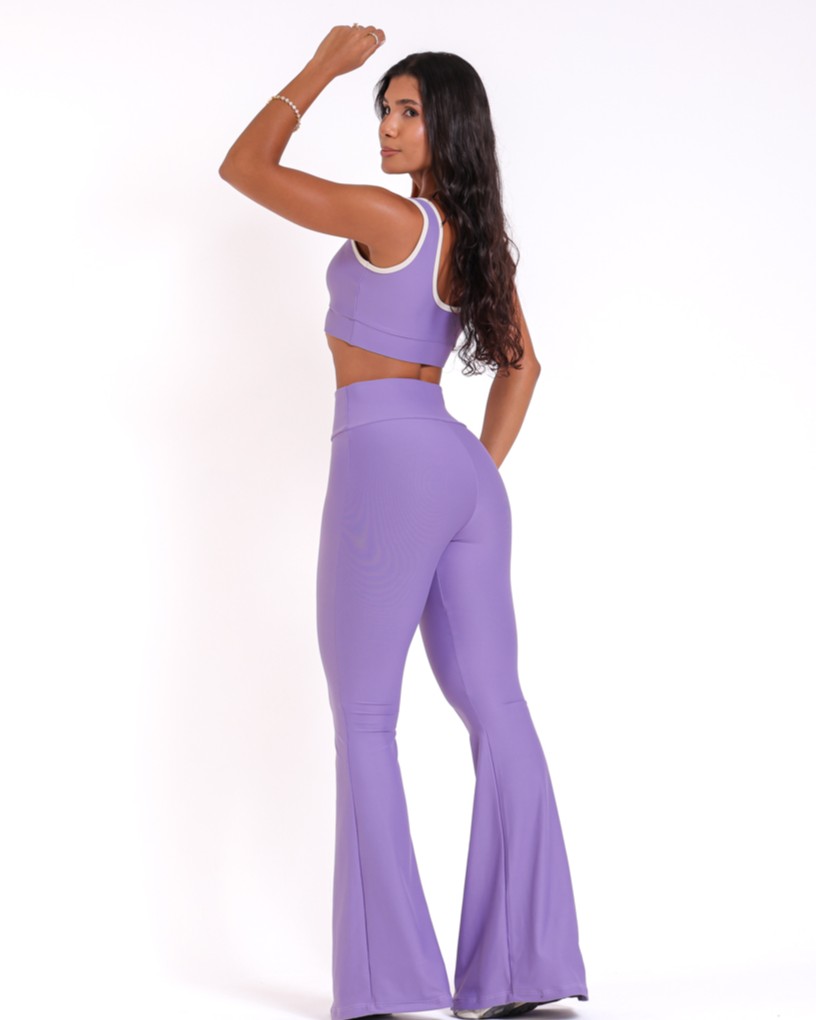 Conjunto Calça Flare Light + Top Scandal