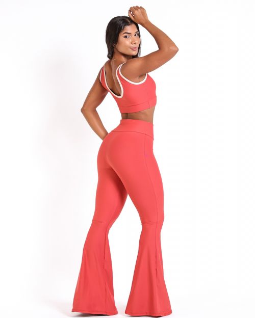 Conjunto Calça Flare Light + Top Scandal