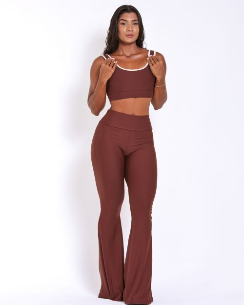 Conjunto Calça Flare Light + Top Scandal
