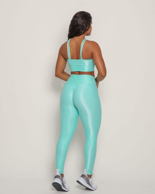 Conjunto Calça Legging Empina Compressão + Top Cruzado