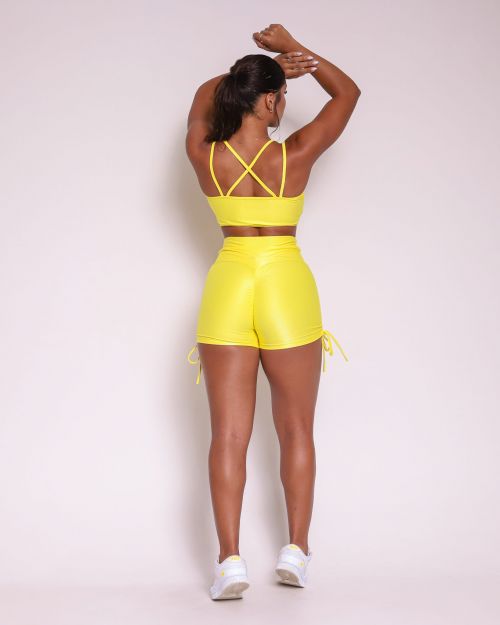 Conjunto Short Empina Cross Compress�o + Top Lari