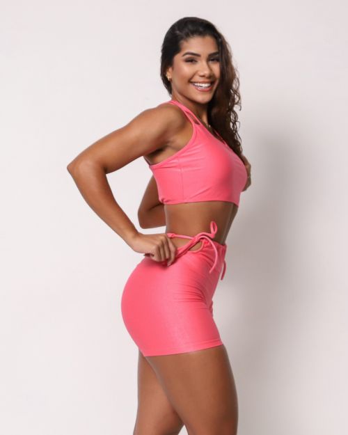 Conjunto Short Empina Ajuste Compressão + Top Lari