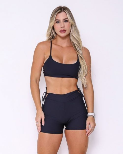 Conjunto Short Empina Ajuste Light + Top Aline