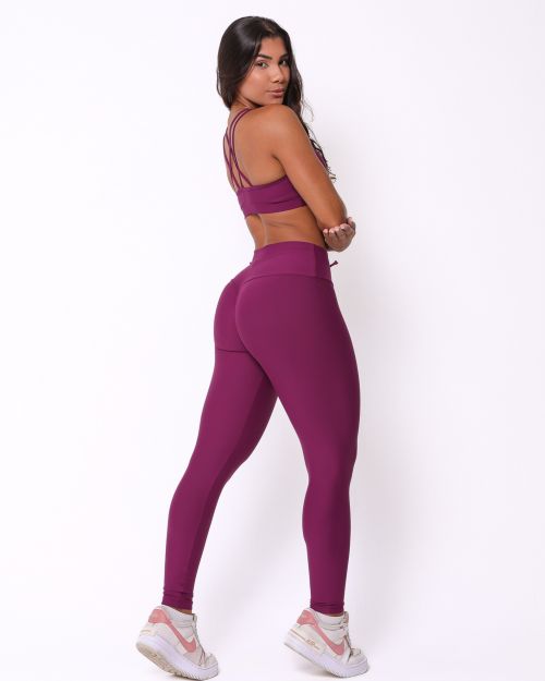 Conjunto Calça Empina Light + Top Lu