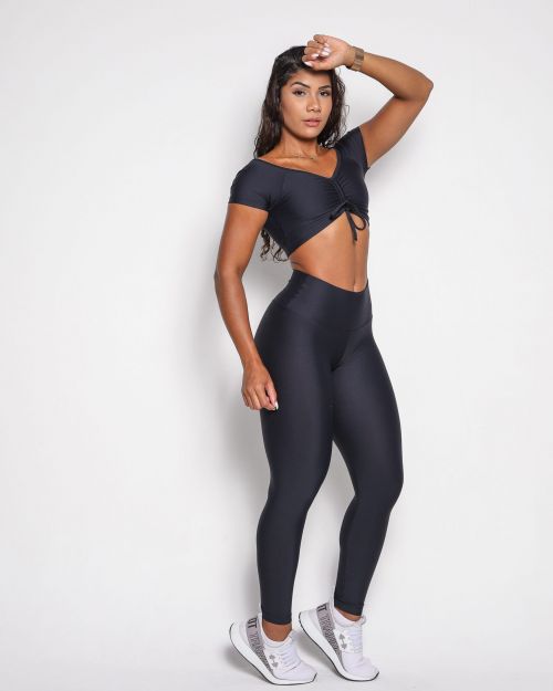 Conjunto Calça Legging Básica Light + Top Manguinha
