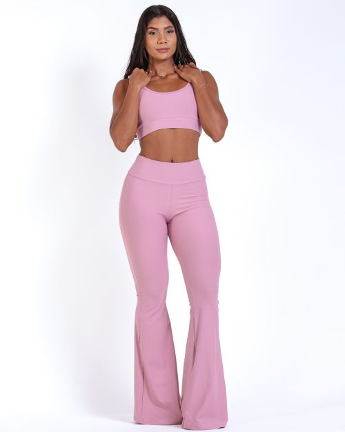 Conjunto Calça Flare Light + Top Scandal Basic