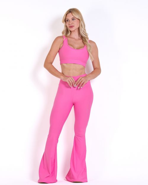 Conjunto Calça Flare Light + Top Scandal Basic