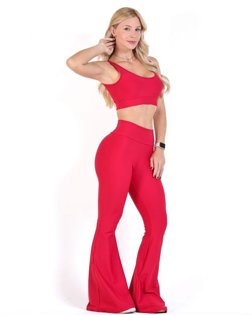 Conjunto Calça Flare Light + Top Scandal Basic