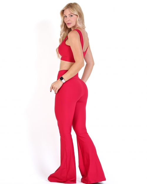 Conjunto Calça Flare Light + Top Scandal Basic