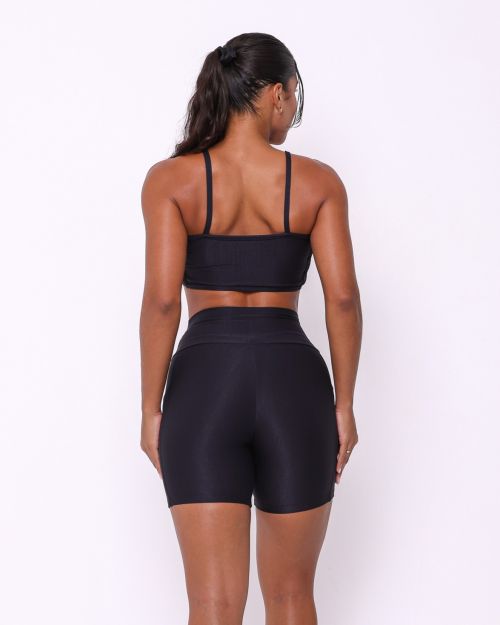 Conjunto Short Bolso Duplo Compressão + Top Marta