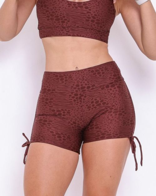 Short Cross Feline (P)