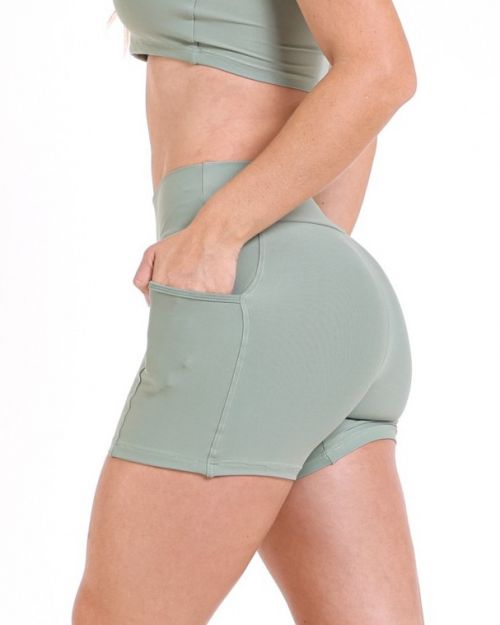 Short Talia Basic Light