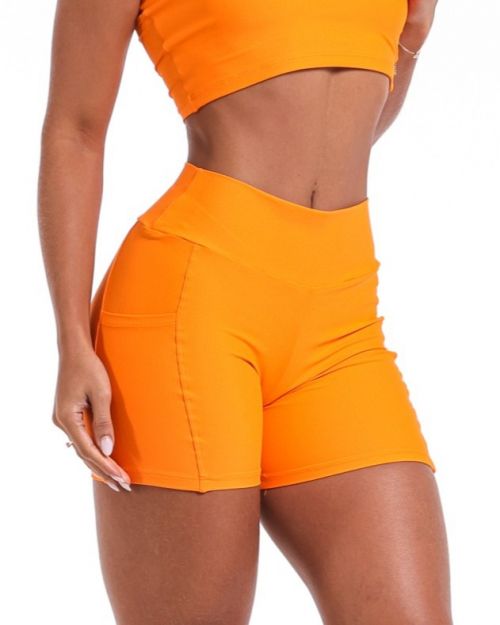 Short Talia Basic Light