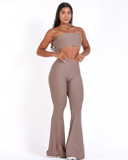 Conjunto Calça Flare Light + Top Faixa
