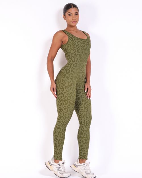 Macacão Júlia New Onça Fit