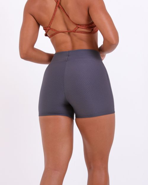 Short Básico Curtinho Textura Colmeia
