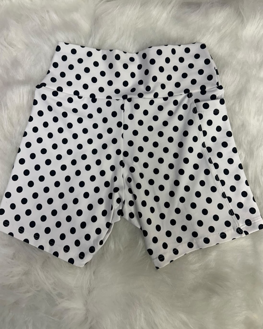 Short Bolso Poá Preto