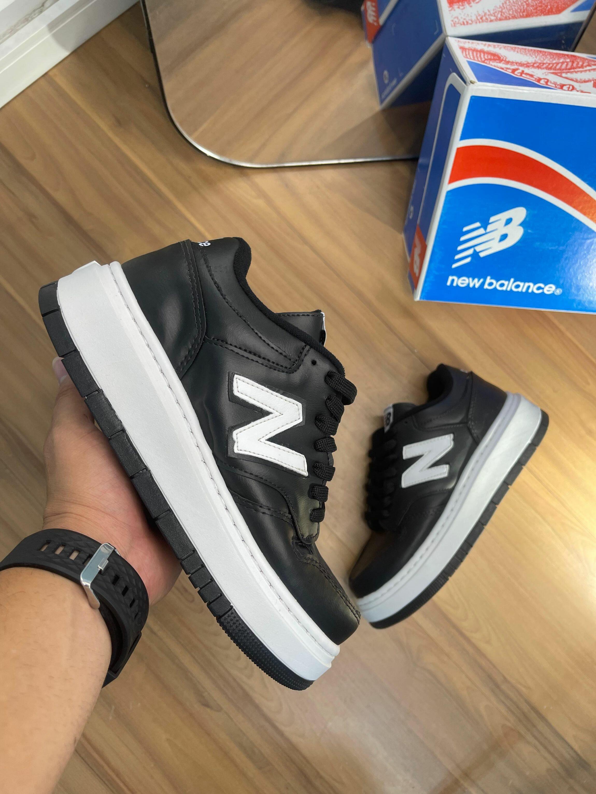 Tênis unissex snekar N B - preto/preto/branco