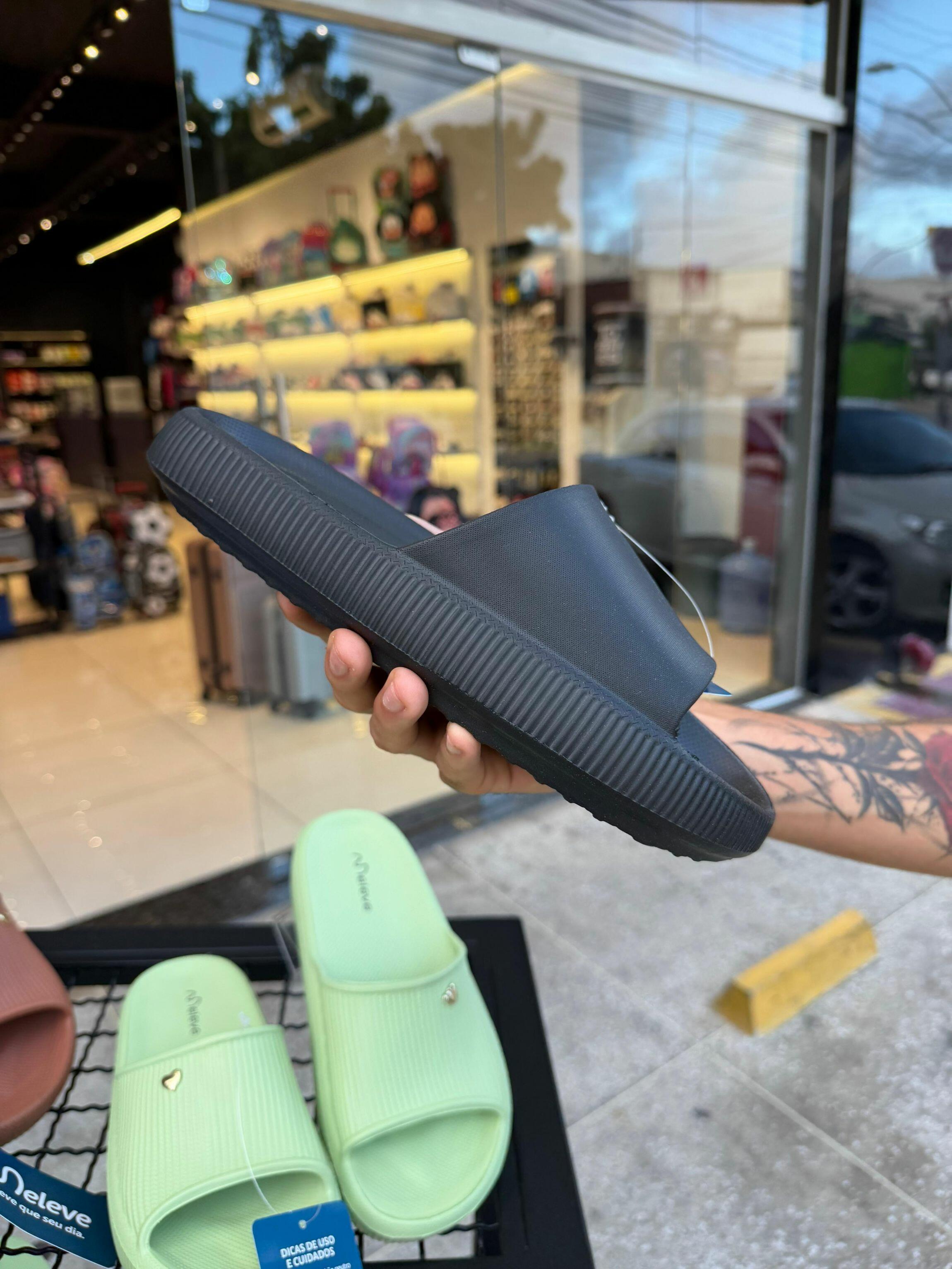 Chinelo meleve em eva masculino - Preto