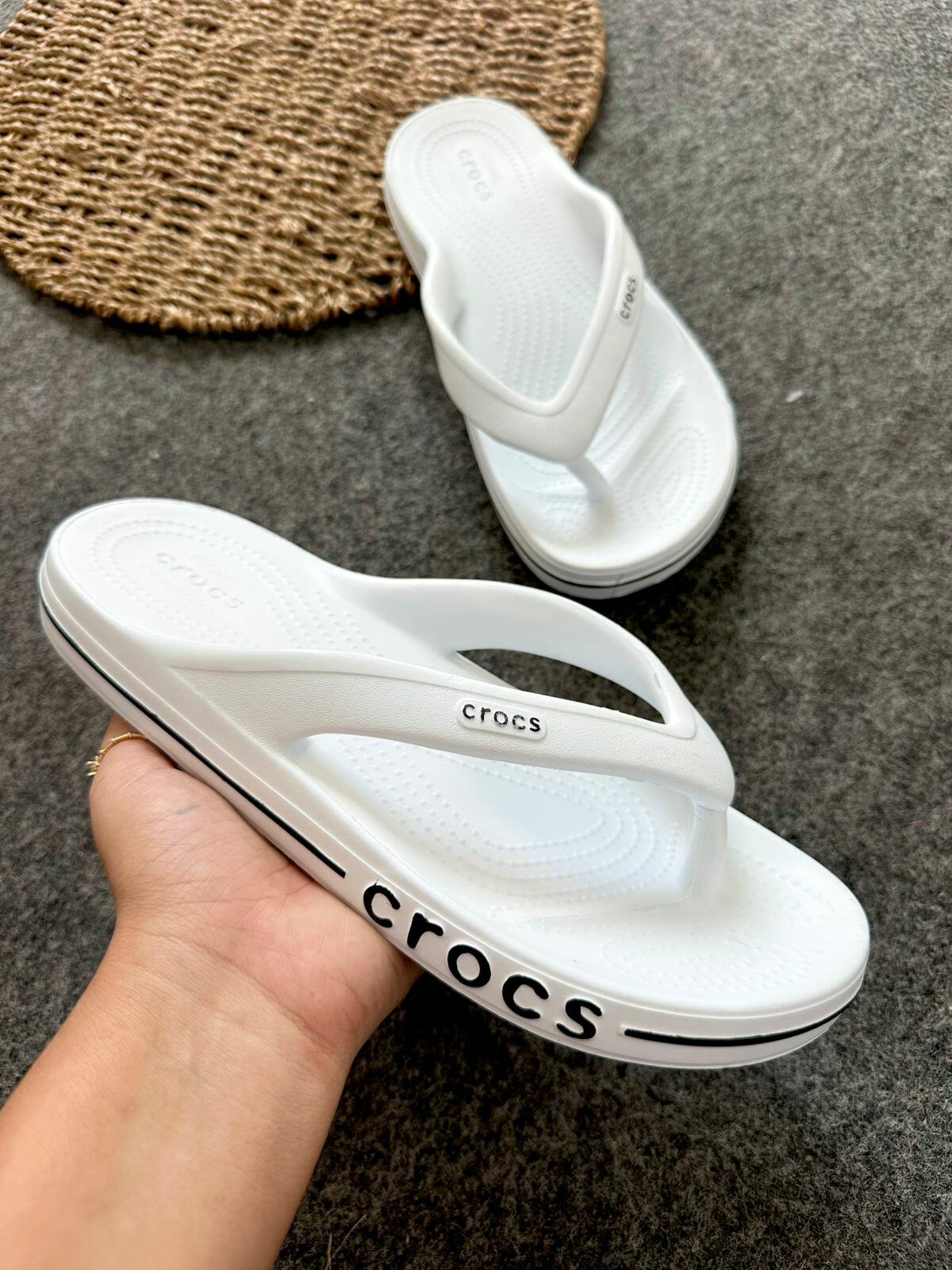 Chinelo c r o c s baybnd - Branco