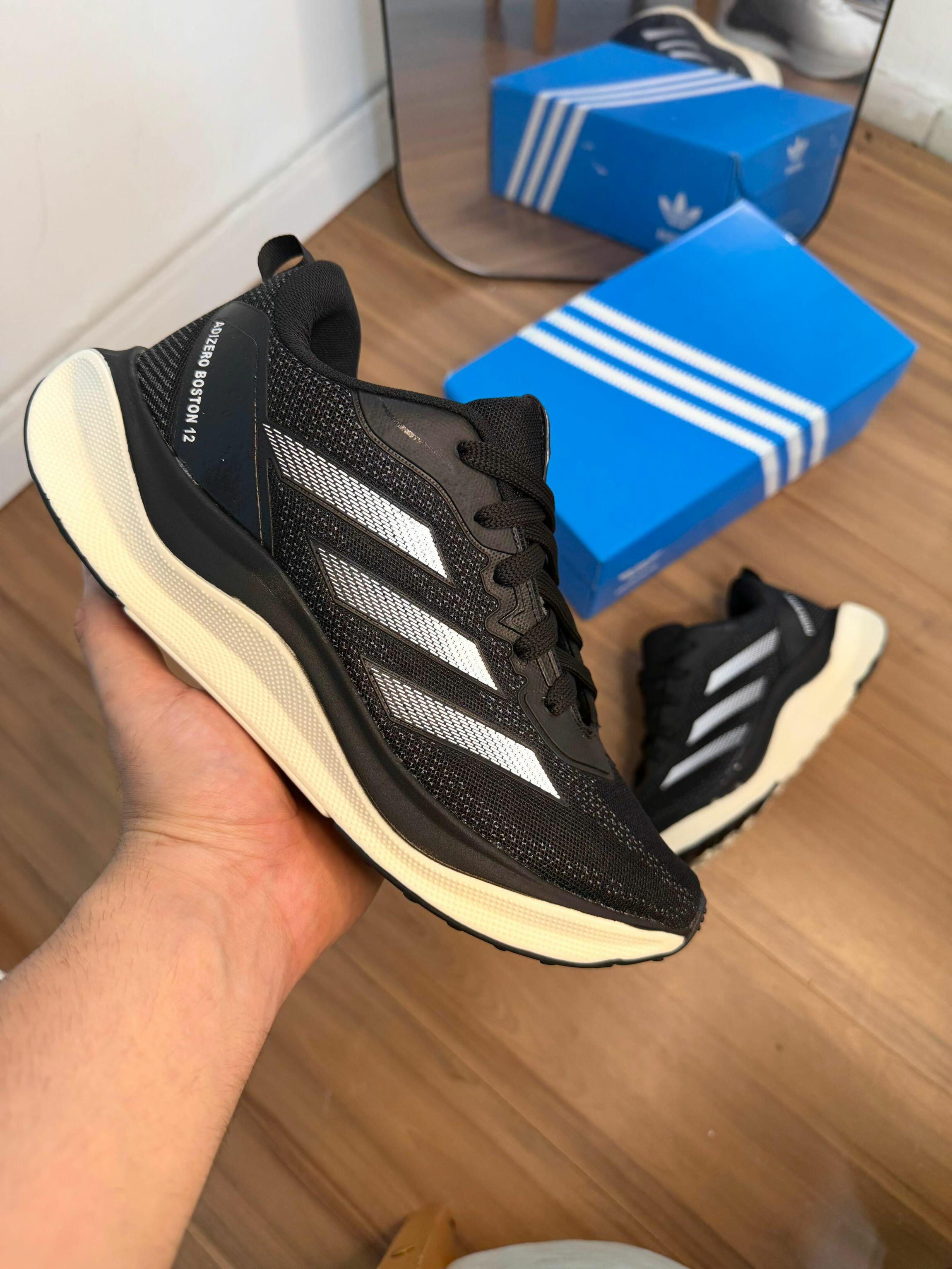 Tênis esportivo AD Ref.TRI - Preto/branco