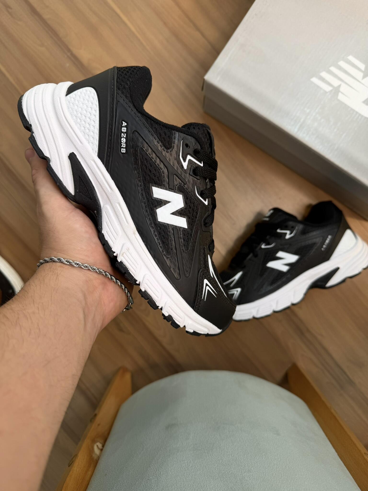 Tênis Sneaker unissex NB 5 3 0 - Preto