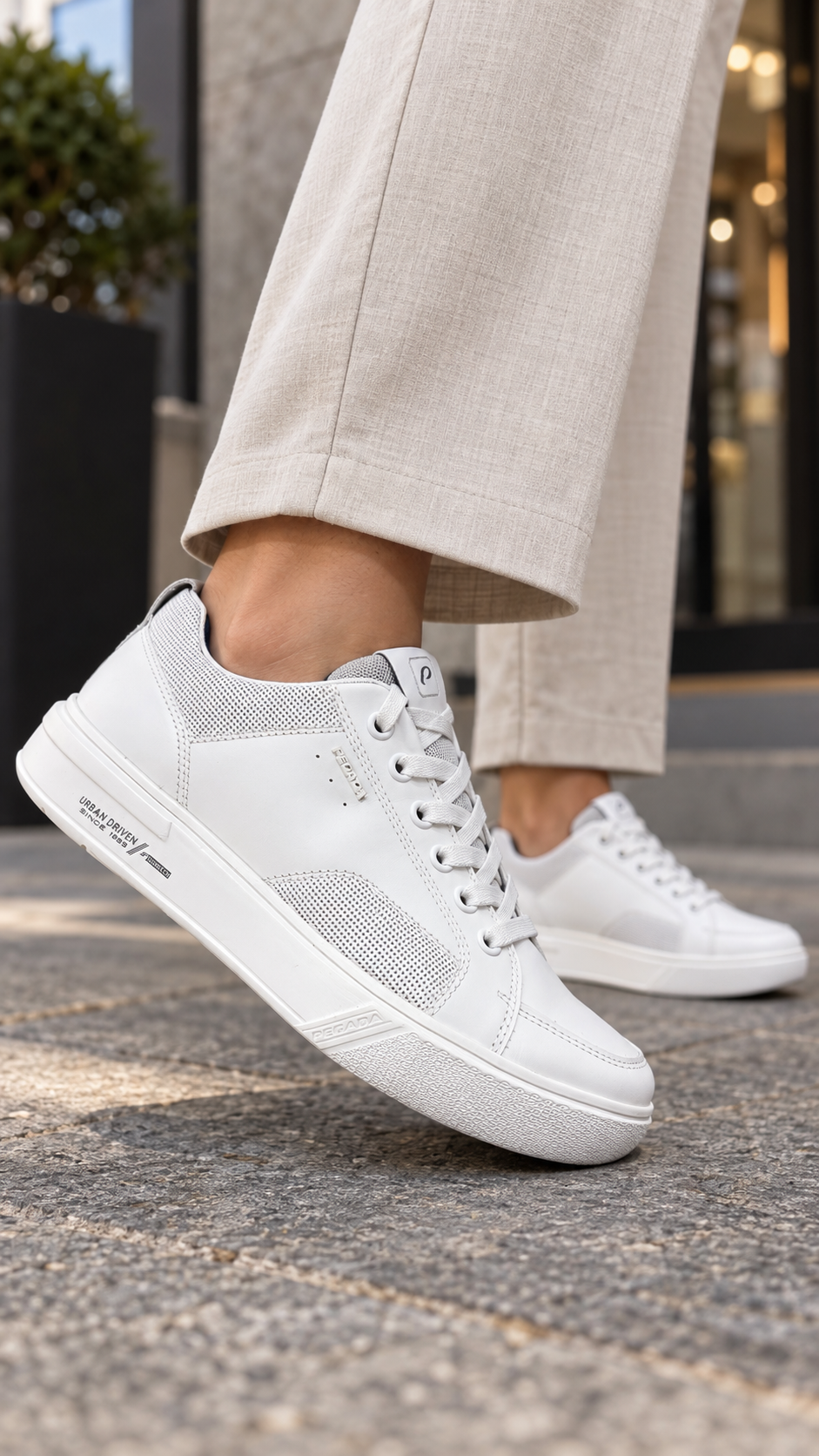 Tênis pegada em couro urban driven Ref.111902 - Branco