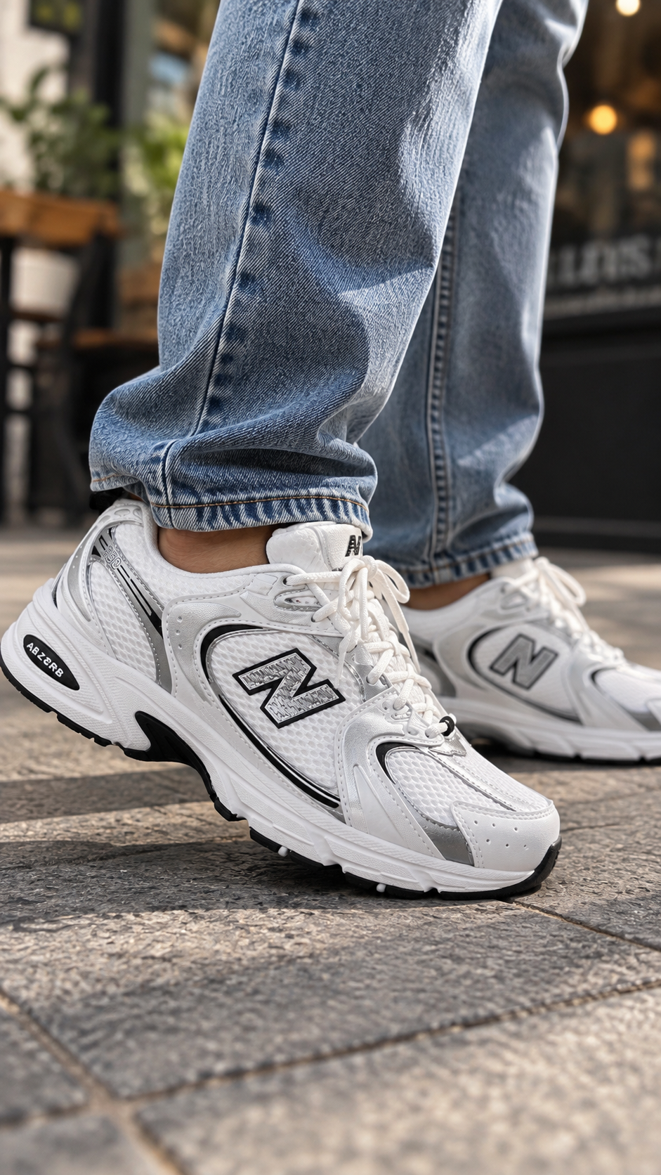 Tênis Sneaker unissex NB 5 3 0 - Branco/prata
