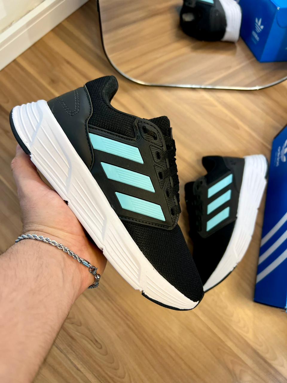 Tênis esportivo Ad foam - Preto/verde