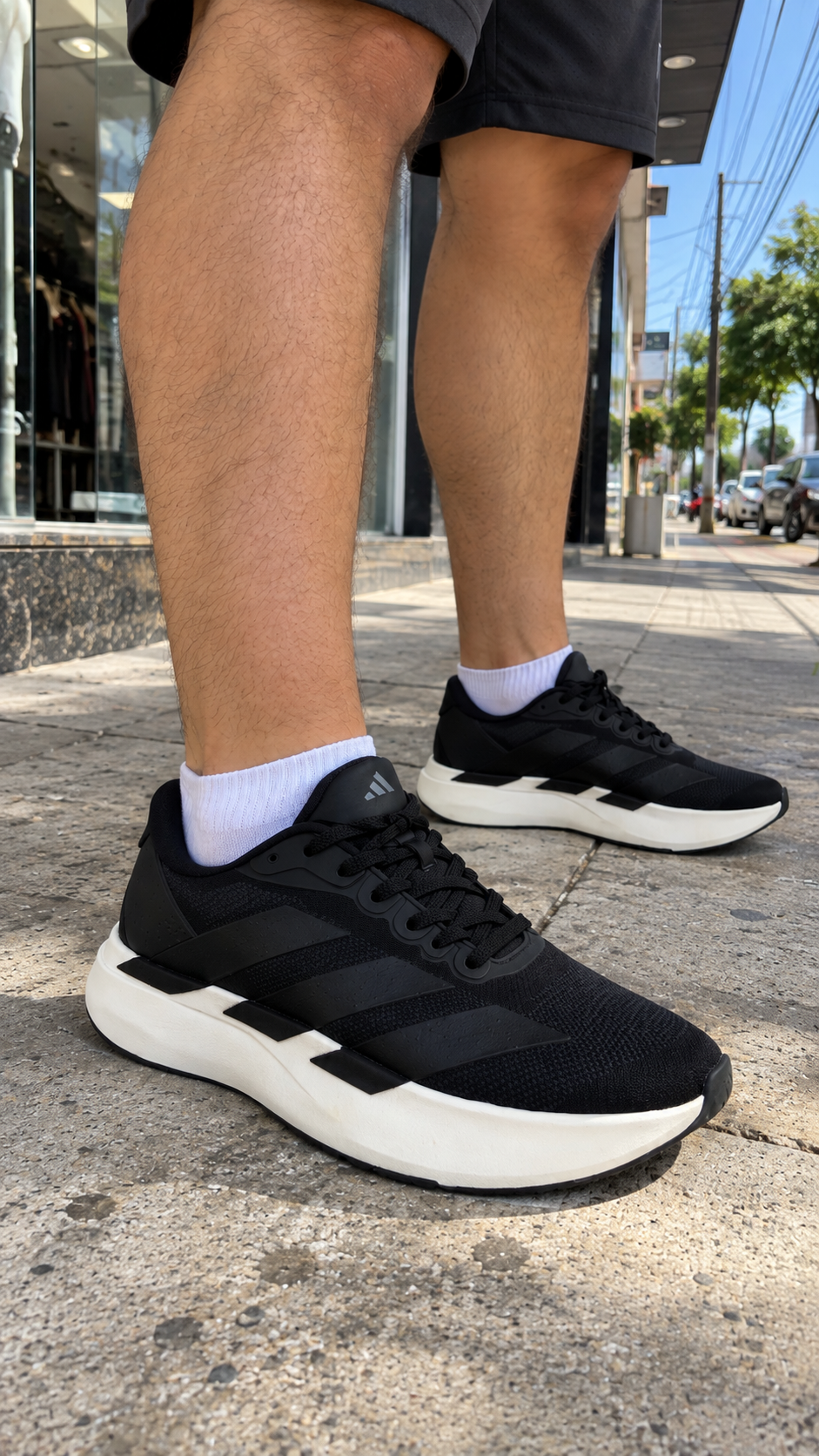 Tênis esportivo A D I Z E R O S L - Preto/branco