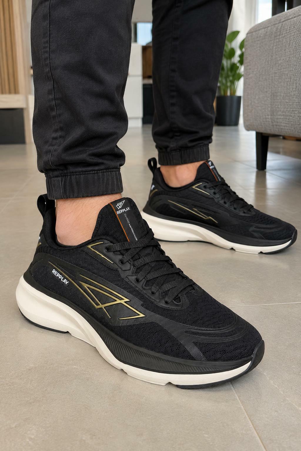 Tênis esportivo Replay RP3310 - Preto/dourado