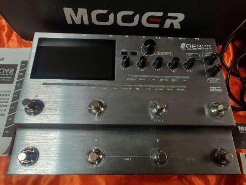 Comprar Mooer Ge300 Lite Amp Modelling Multi Effects Processor - R