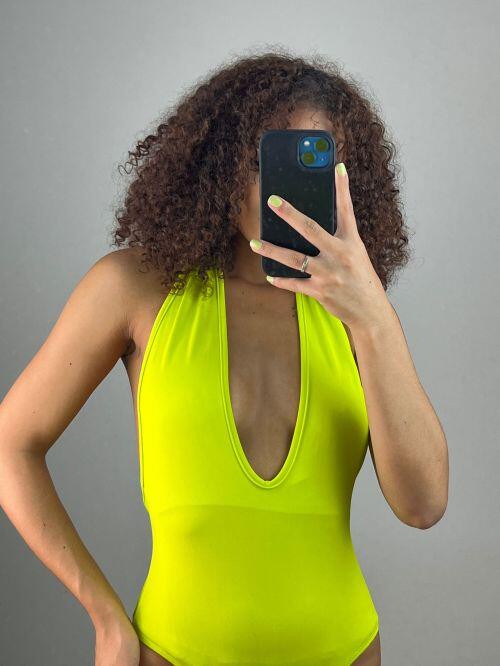 BODY U