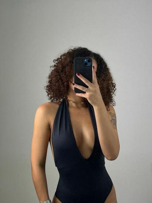 BODY U