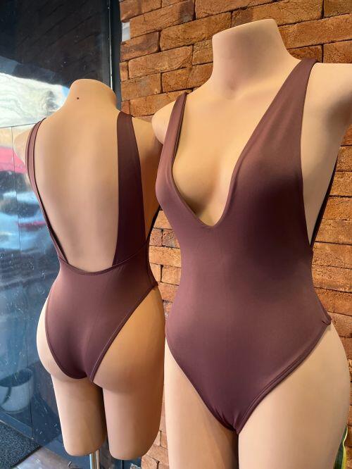 BODY V POLIAMIDA