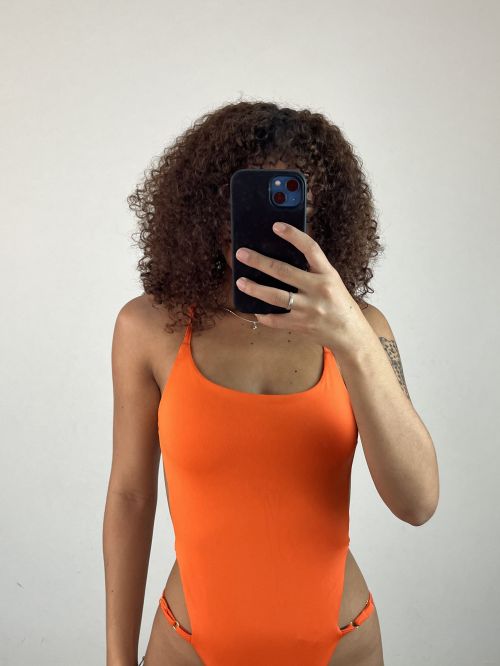 BODY JULIANA