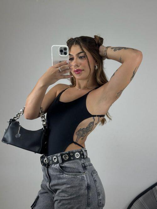 BODY JULIANA