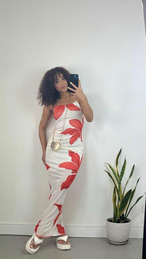 VESTIDO TULE SCANDAL
