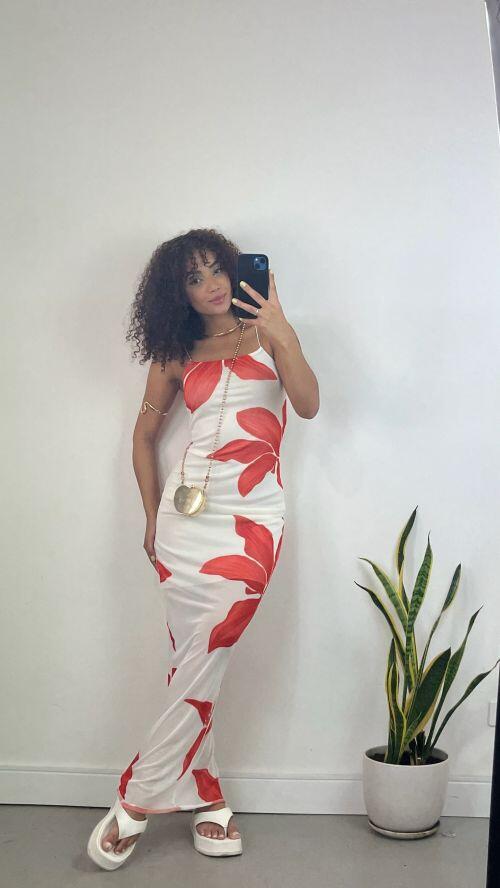 VESTIDO TULE SCANDAL