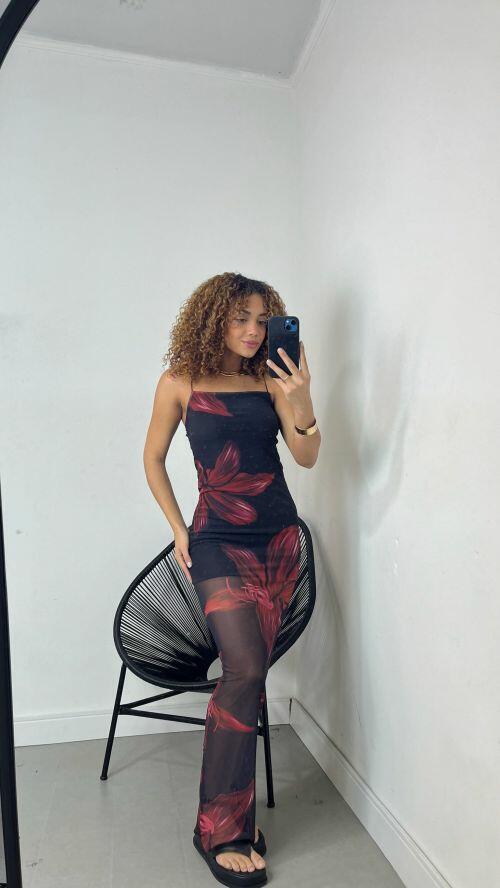 VESTIDO TULE SCANDAL